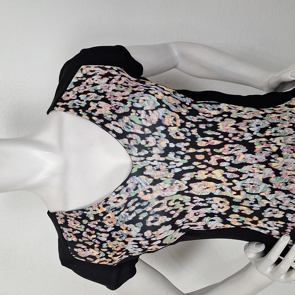 Bebe Black Multicolor Patterned V-Neck Scuba Nigh… - image 3